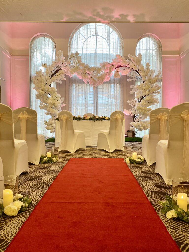 3m tall Heart Arch